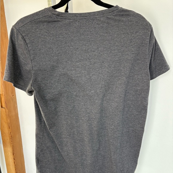 Woman’s Gray Short Sleeve Mom Tee by Chictino Size Medium - Picture 2 of 4